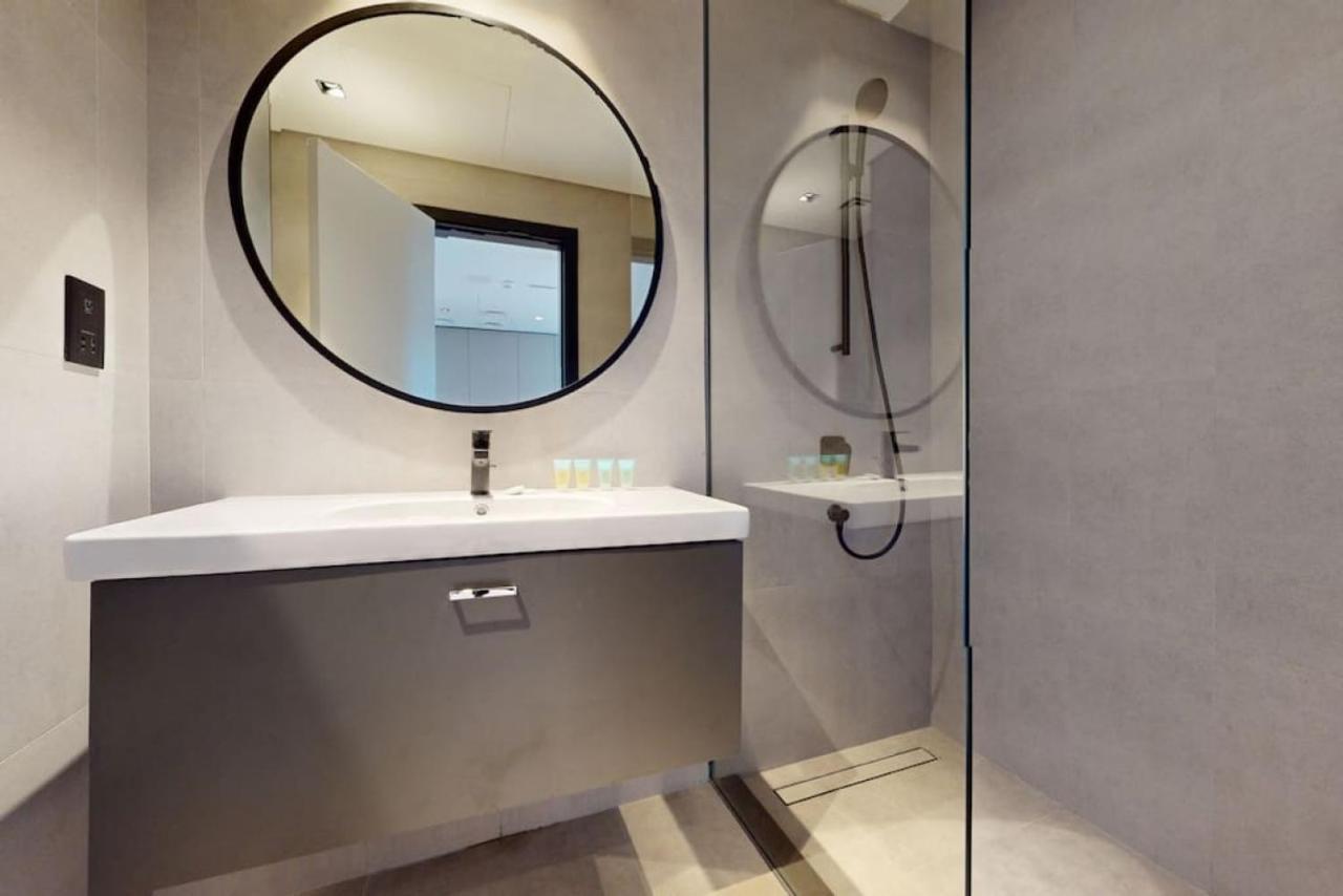 15 Northside Tower 2 - Charming One Bedroom Dubai
